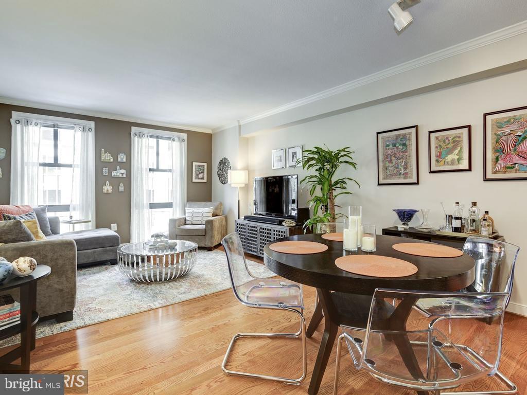 CENTRAL - Residential Lease