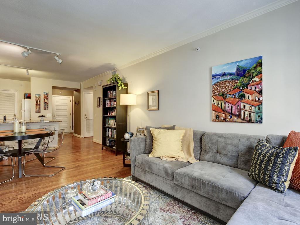 CENTRAL - Residential Lease