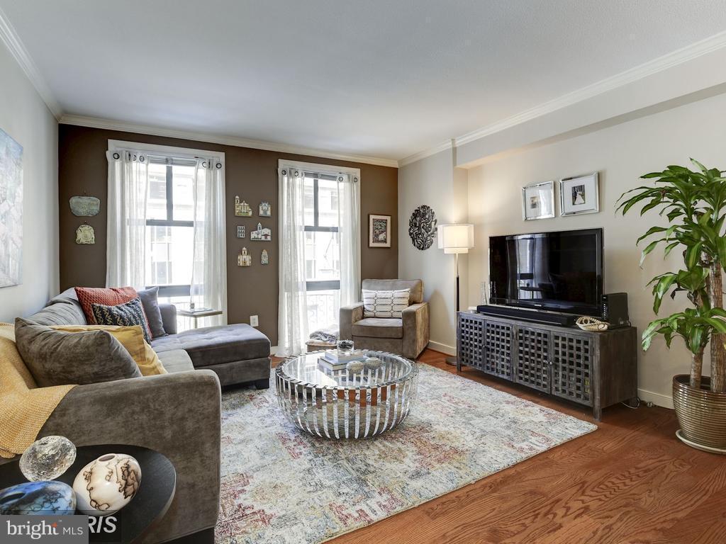 CENTRAL - Residential Lease