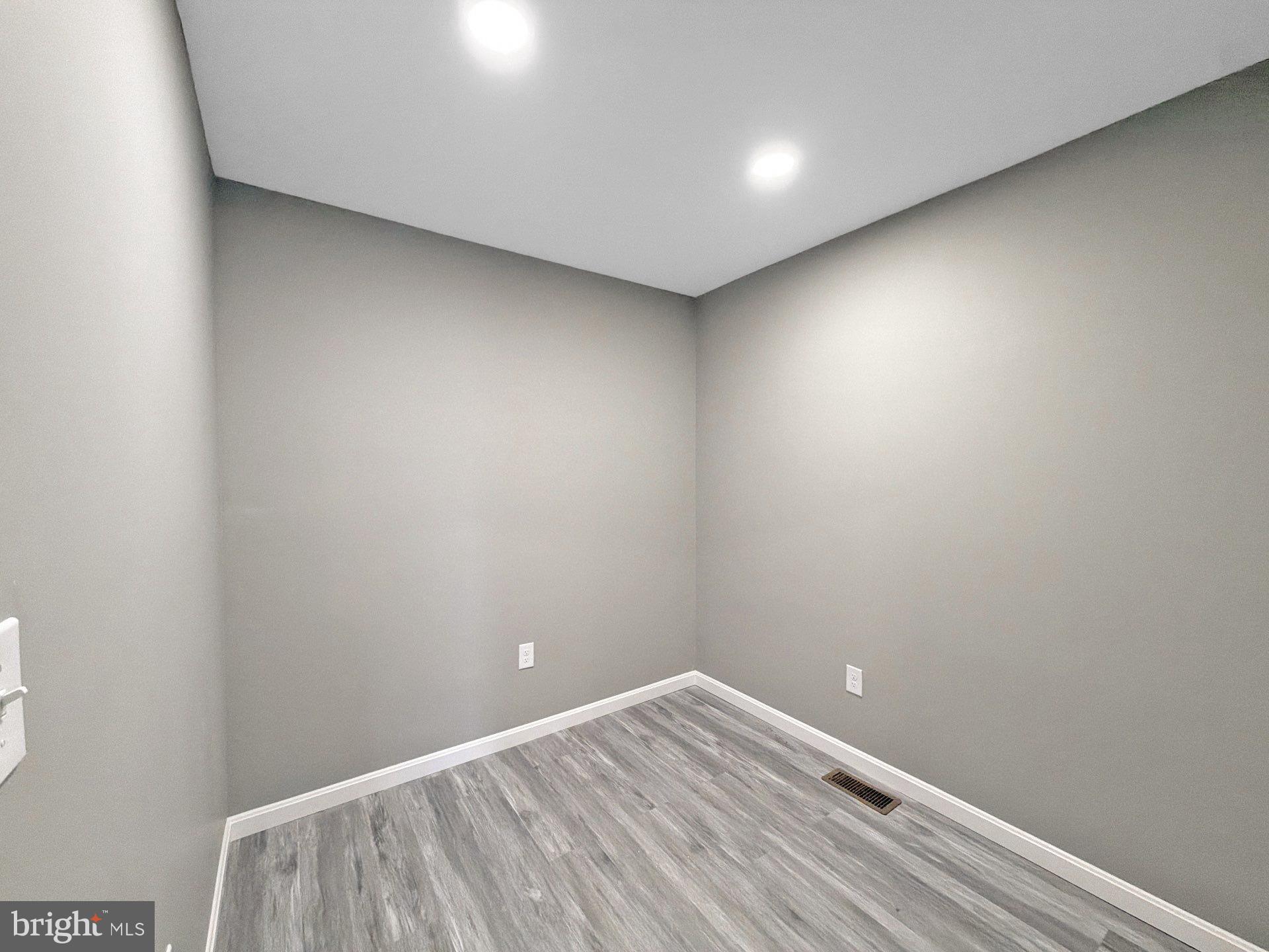 CARROLLTON RIDGE - Residential