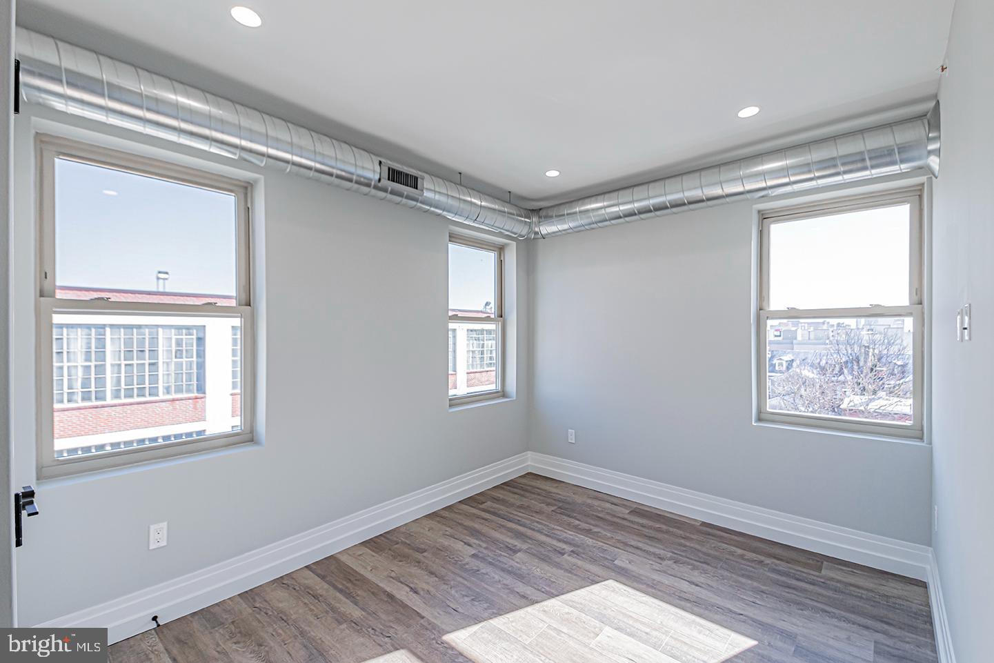 NORTHERN LIBERTIES - Residential Lease