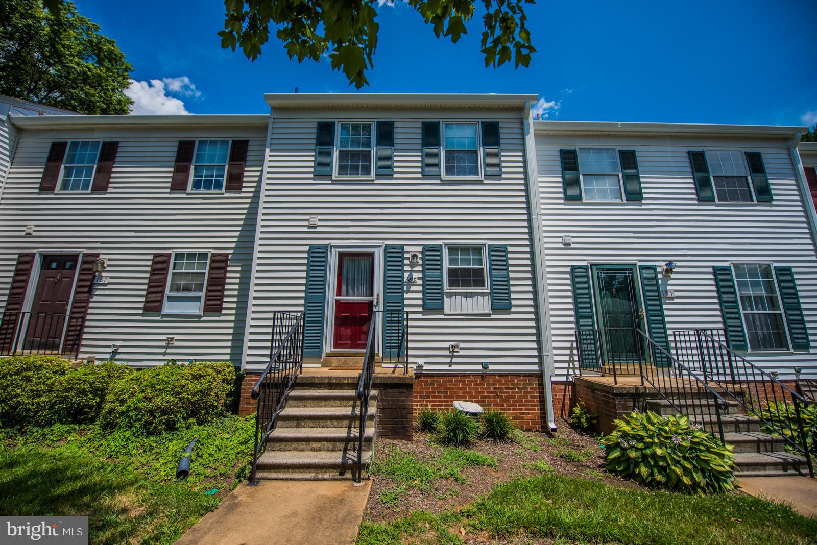 LEEDS SQUARE - Residential