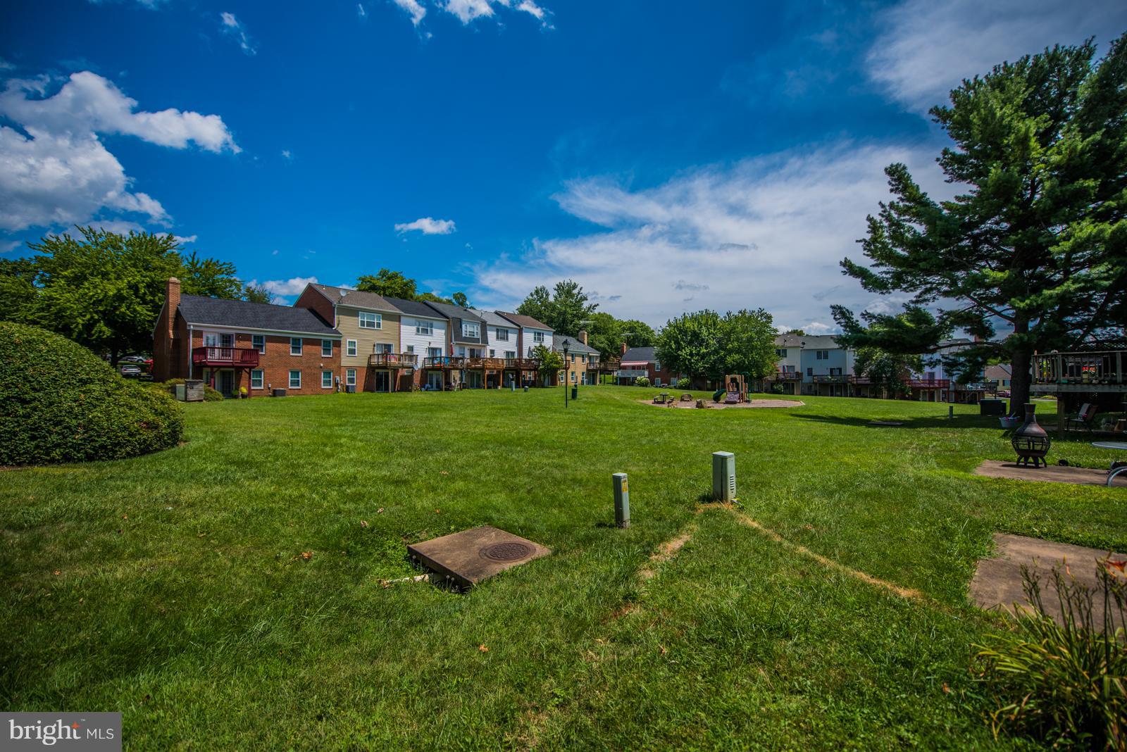 LEEDS SQUARE - Residential