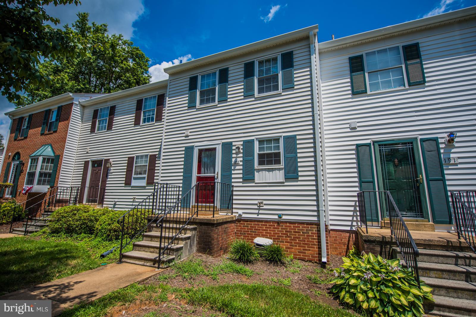 LEEDS SQUARE - Residential