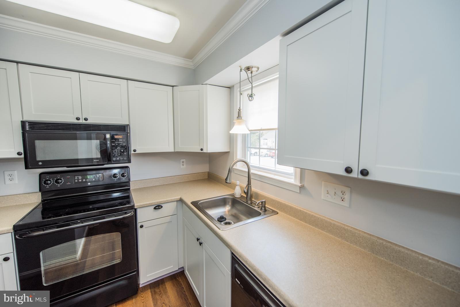 LEEDS SQUARE - Residential