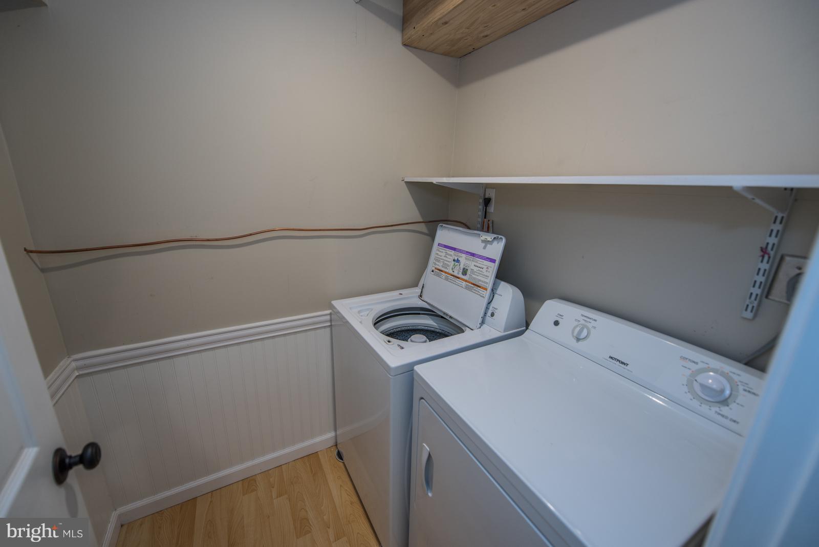 LEEDS SQUARE - Residential