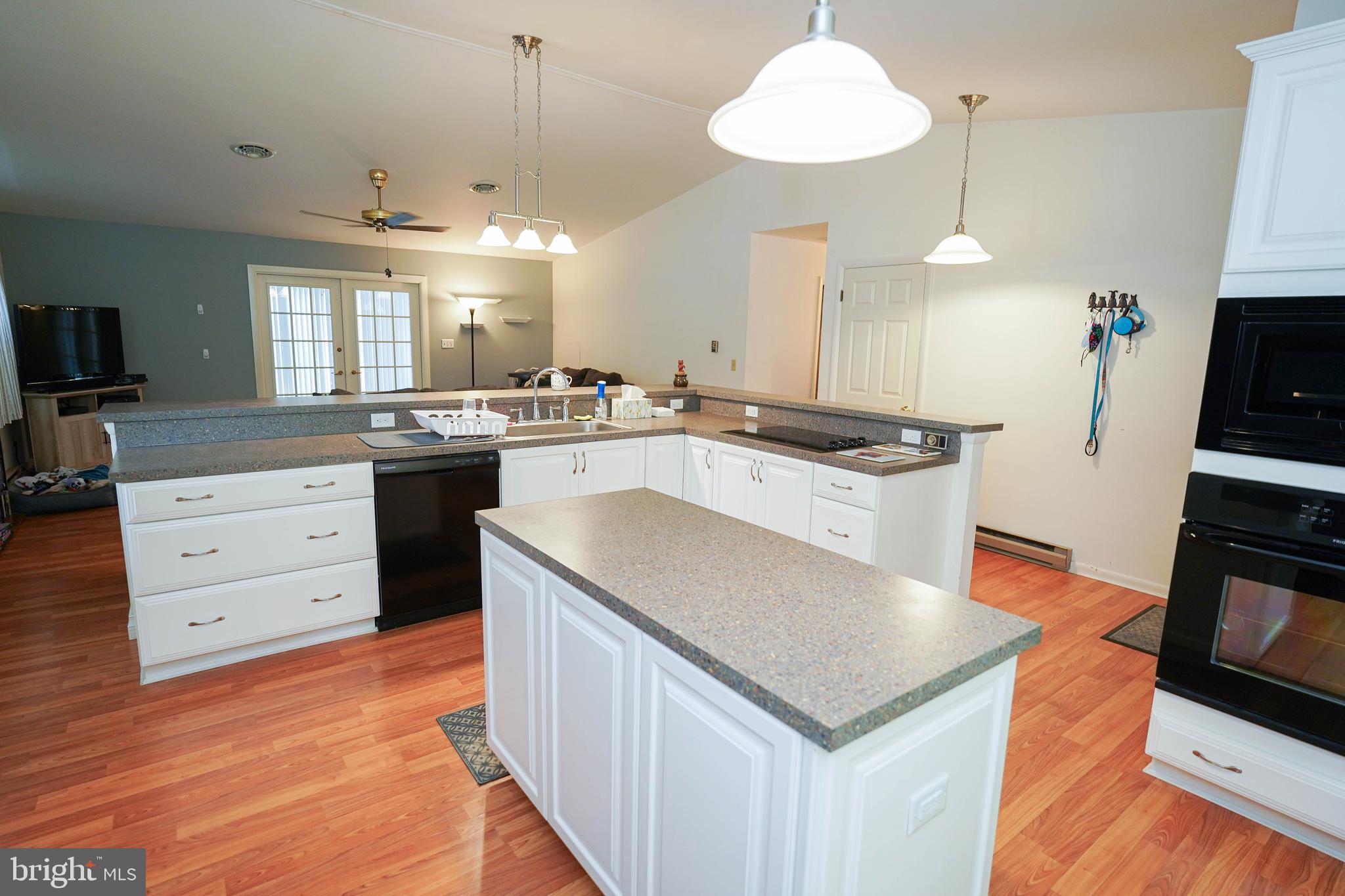 SCHUMAKER GLEN - Residential