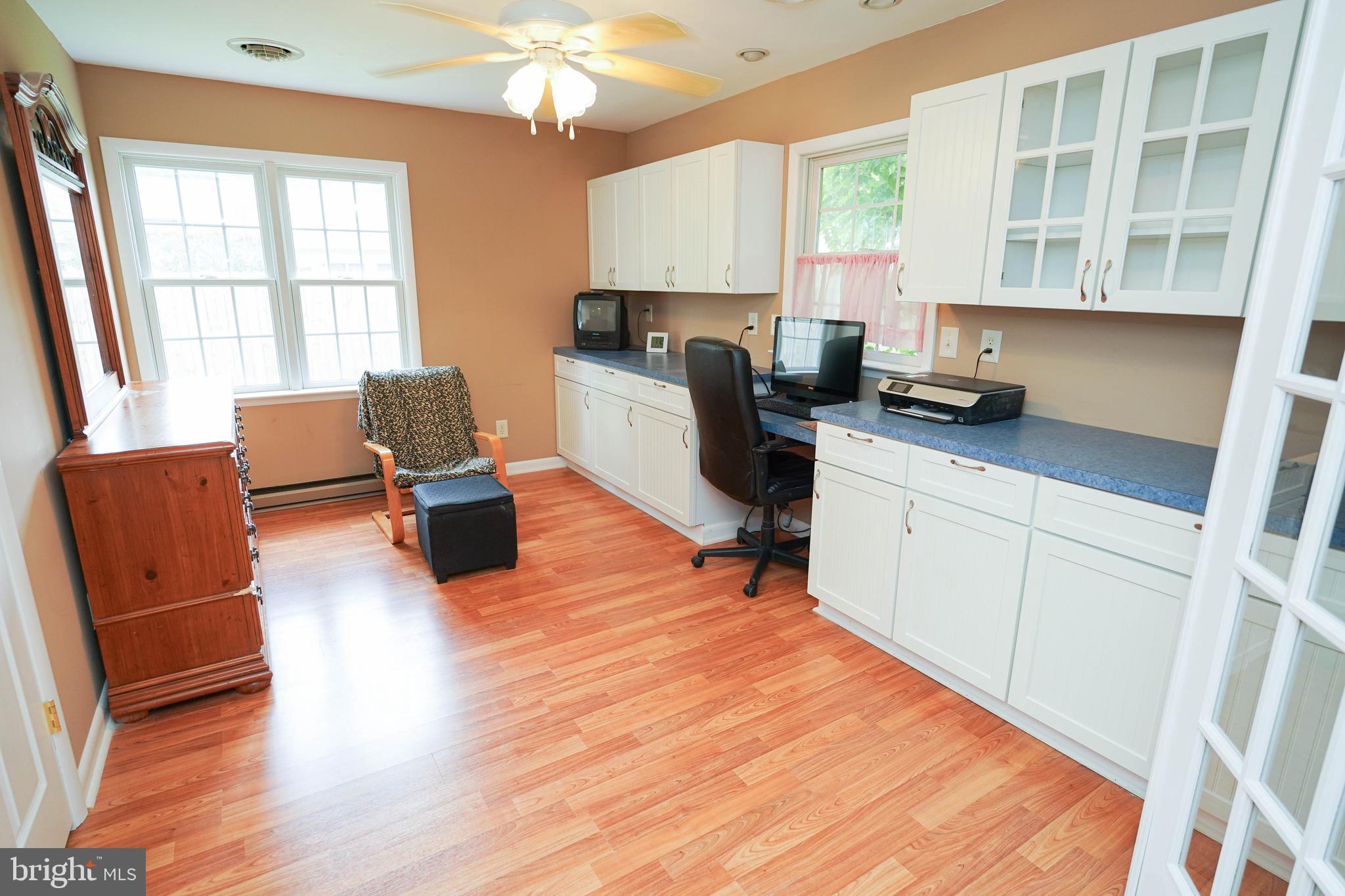 SCHUMAKER GLEN - Residential