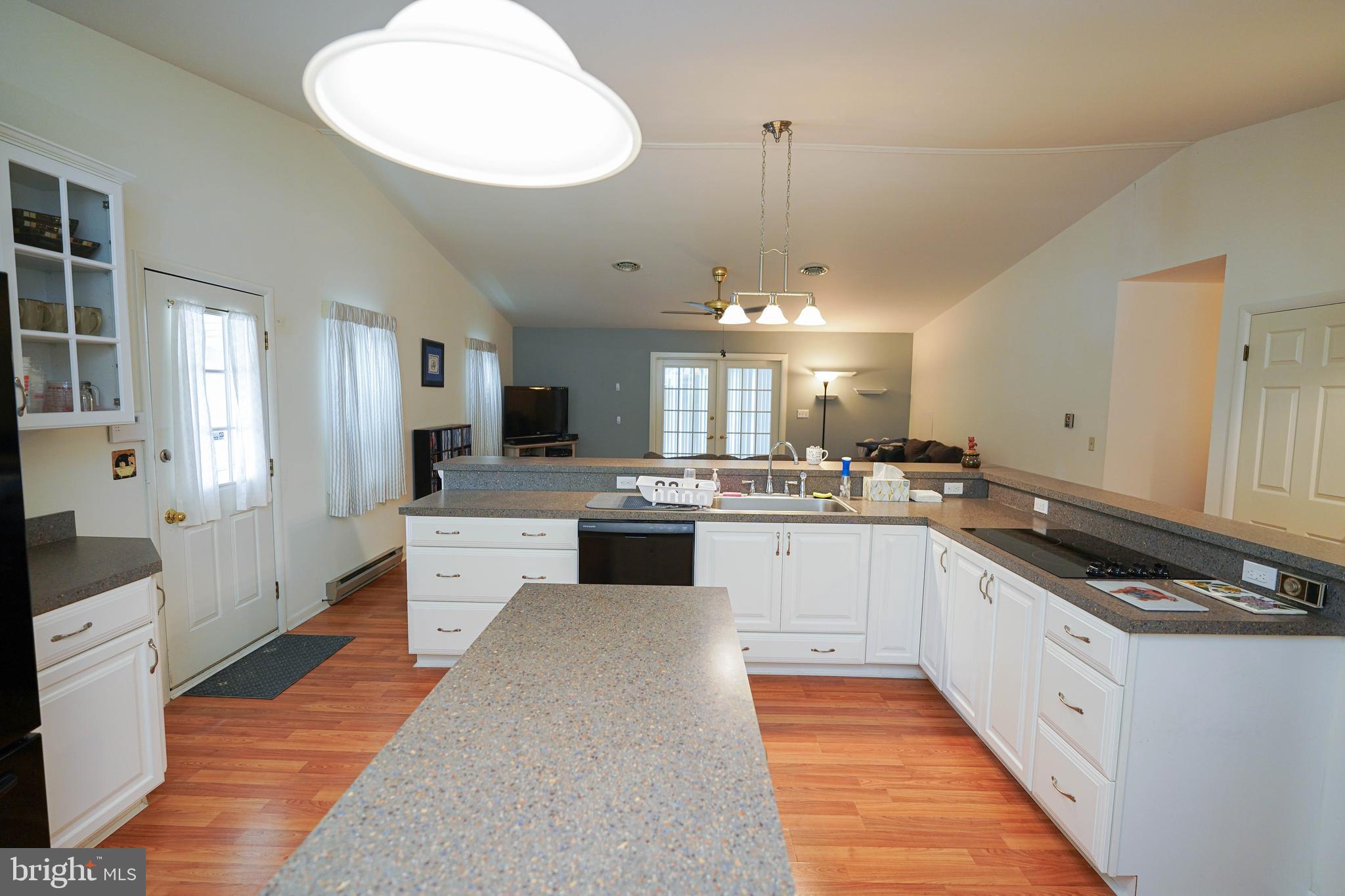 SCHUMAKER GLEN - Residential