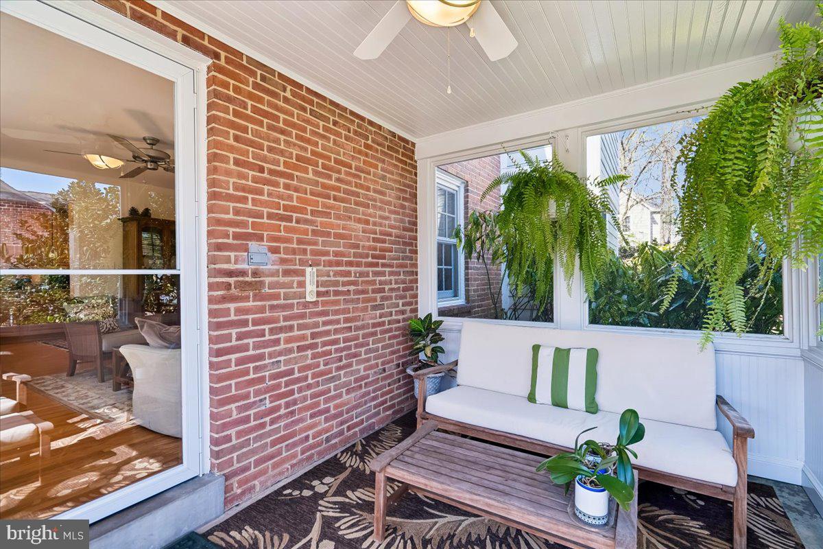 COLUMBIA FOREST - Residential