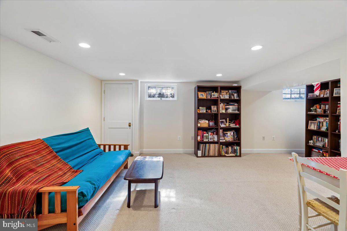 COLUMBIA FOREST - Residential