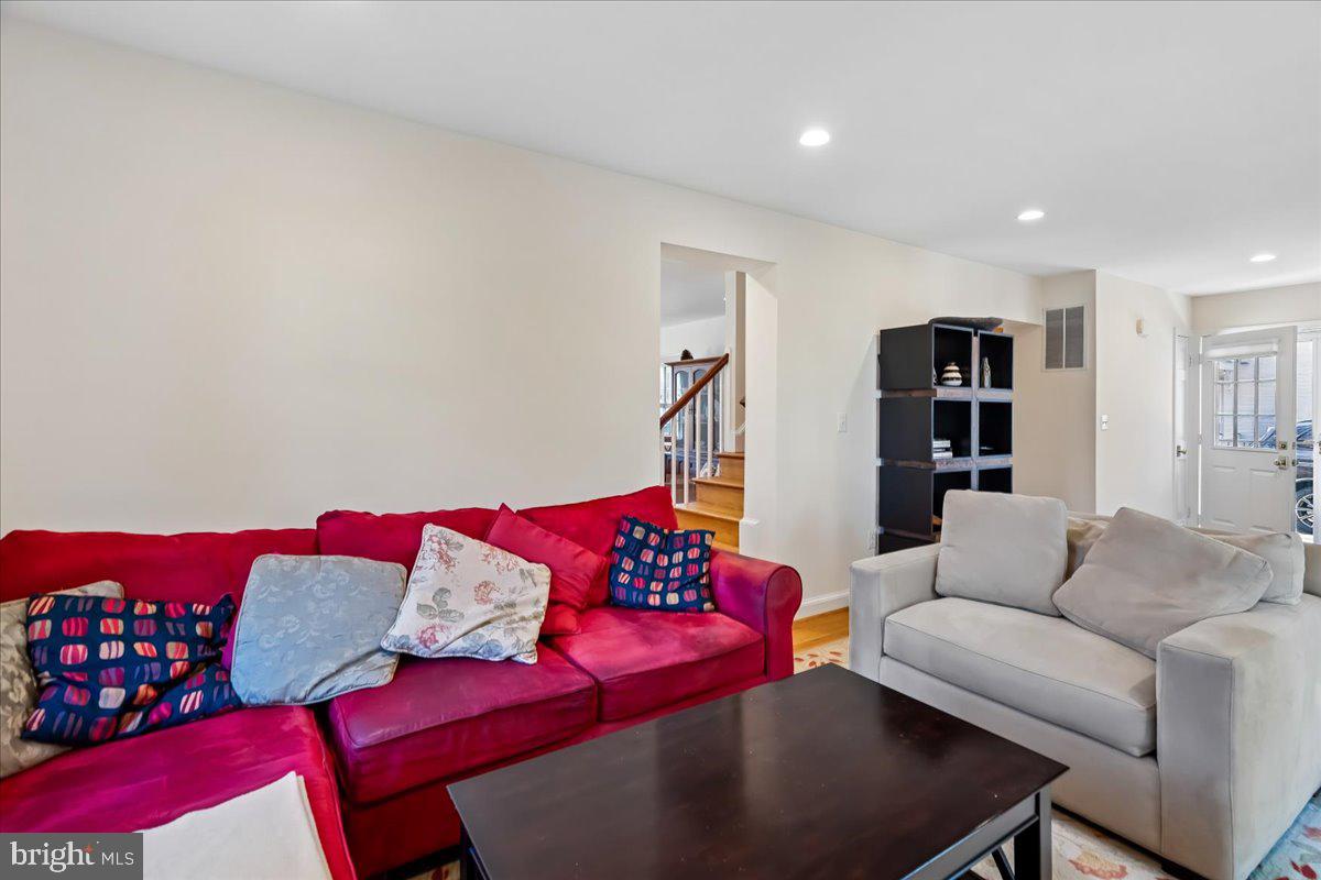 COLUMBIA FOREST - Residential