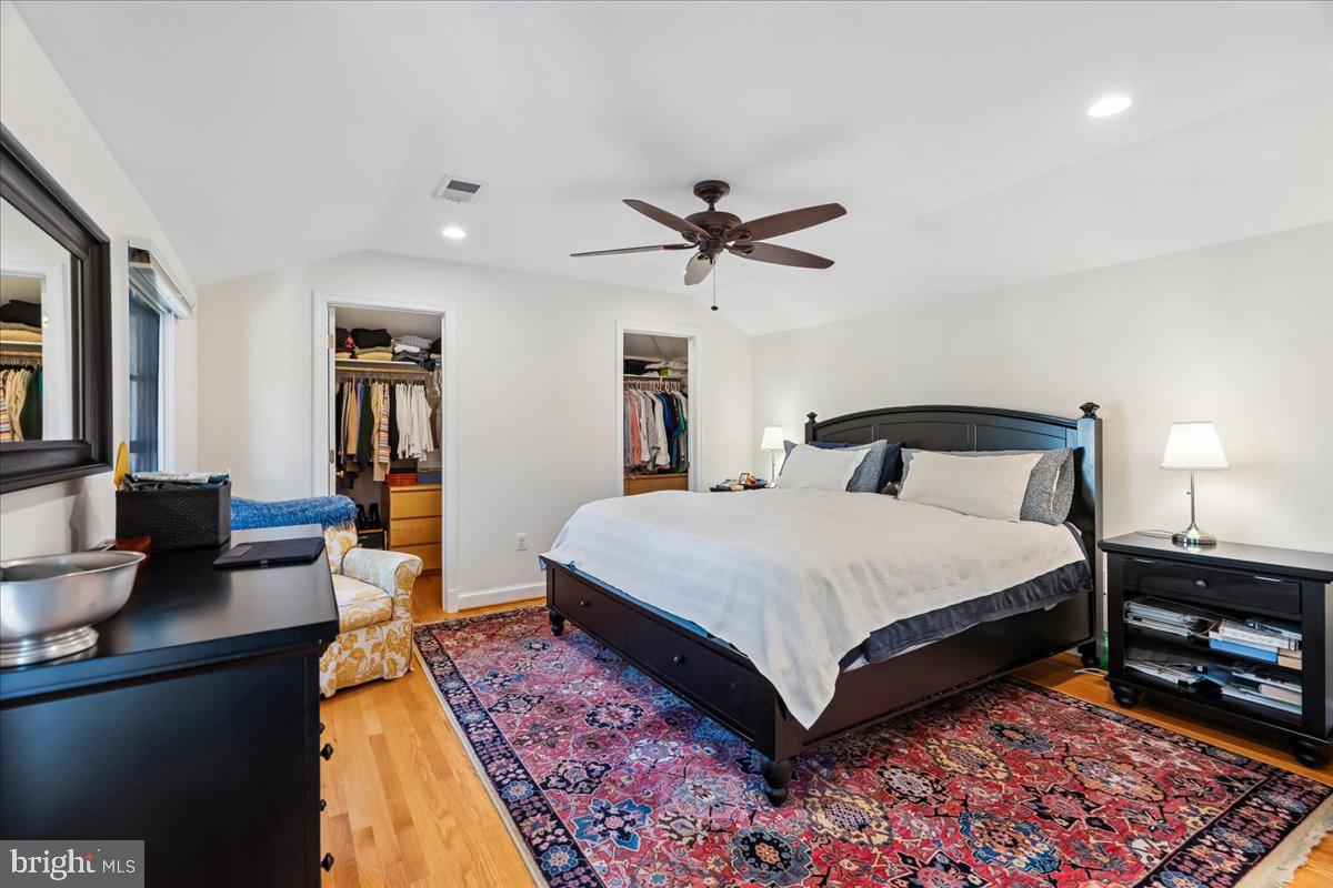 COLUMBIA FOREST - Residential