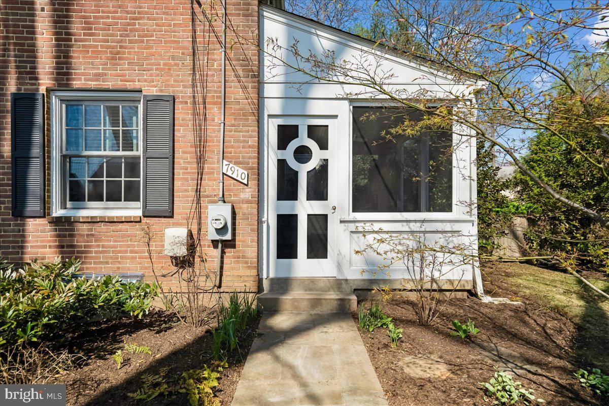 COLUMBIA FOREST - Residential