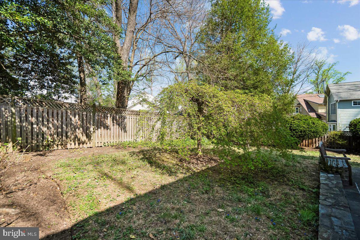 COLUMBIA FOREST - Residential