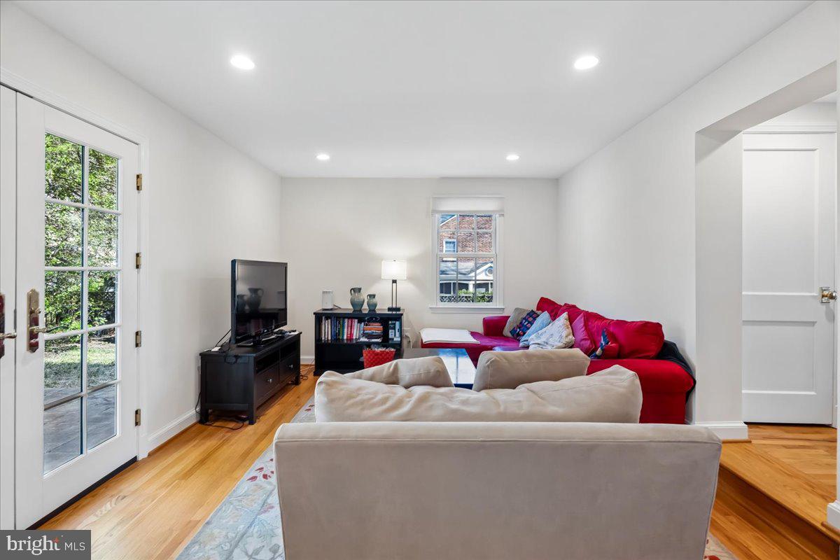 COLUMBIA FOREST - Residential