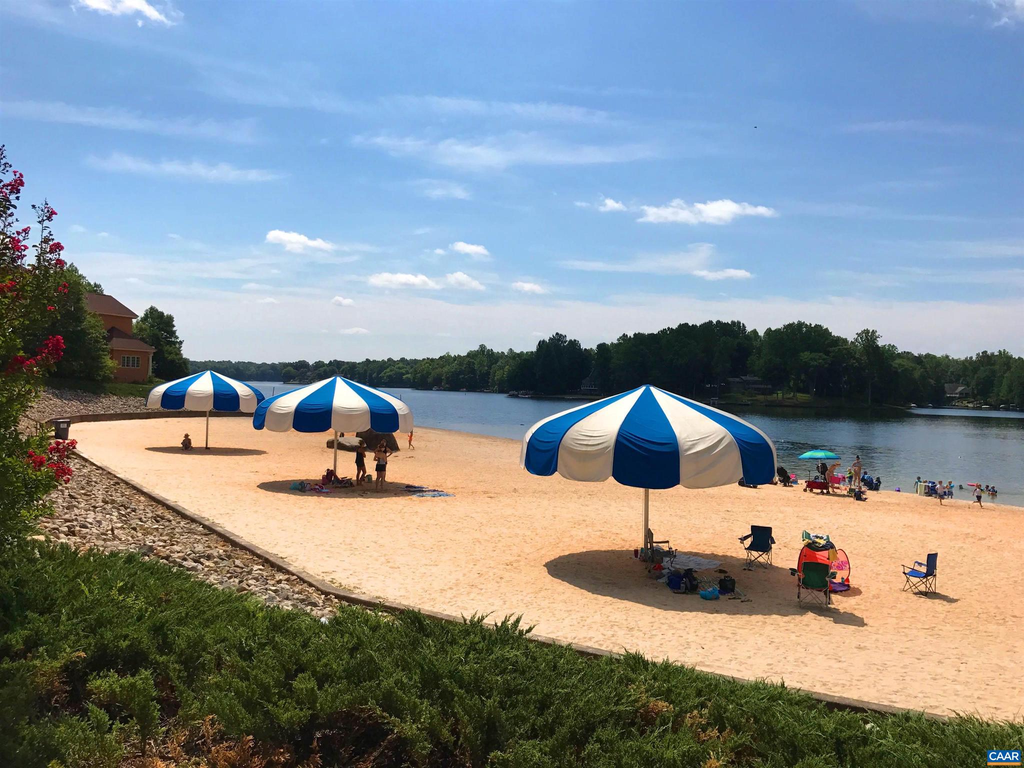 LAKE MONTICELLO - Residential