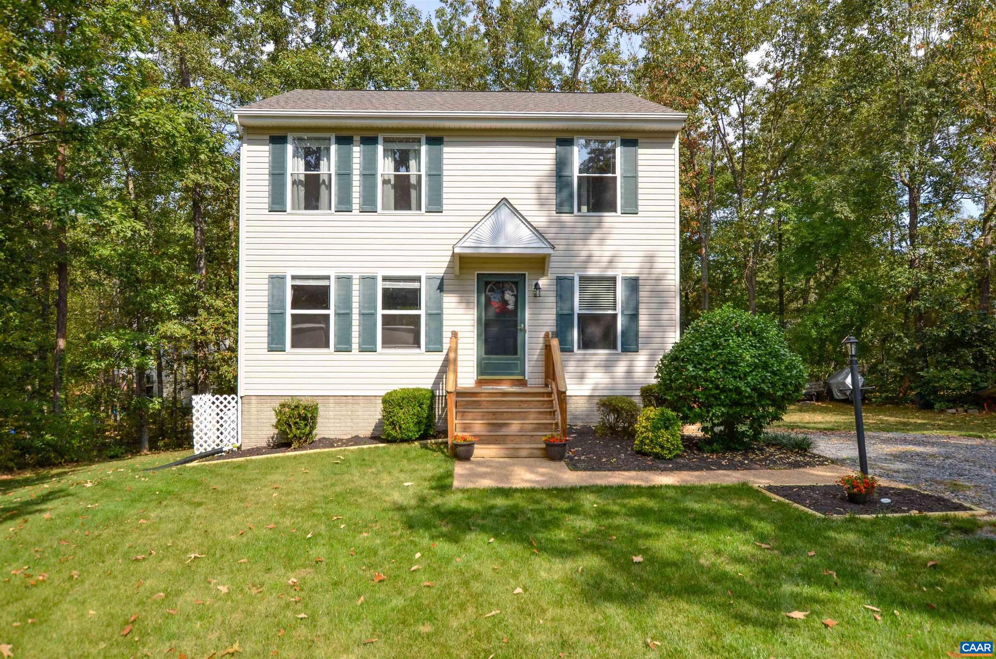 LAKE MONTICELLO - Residential