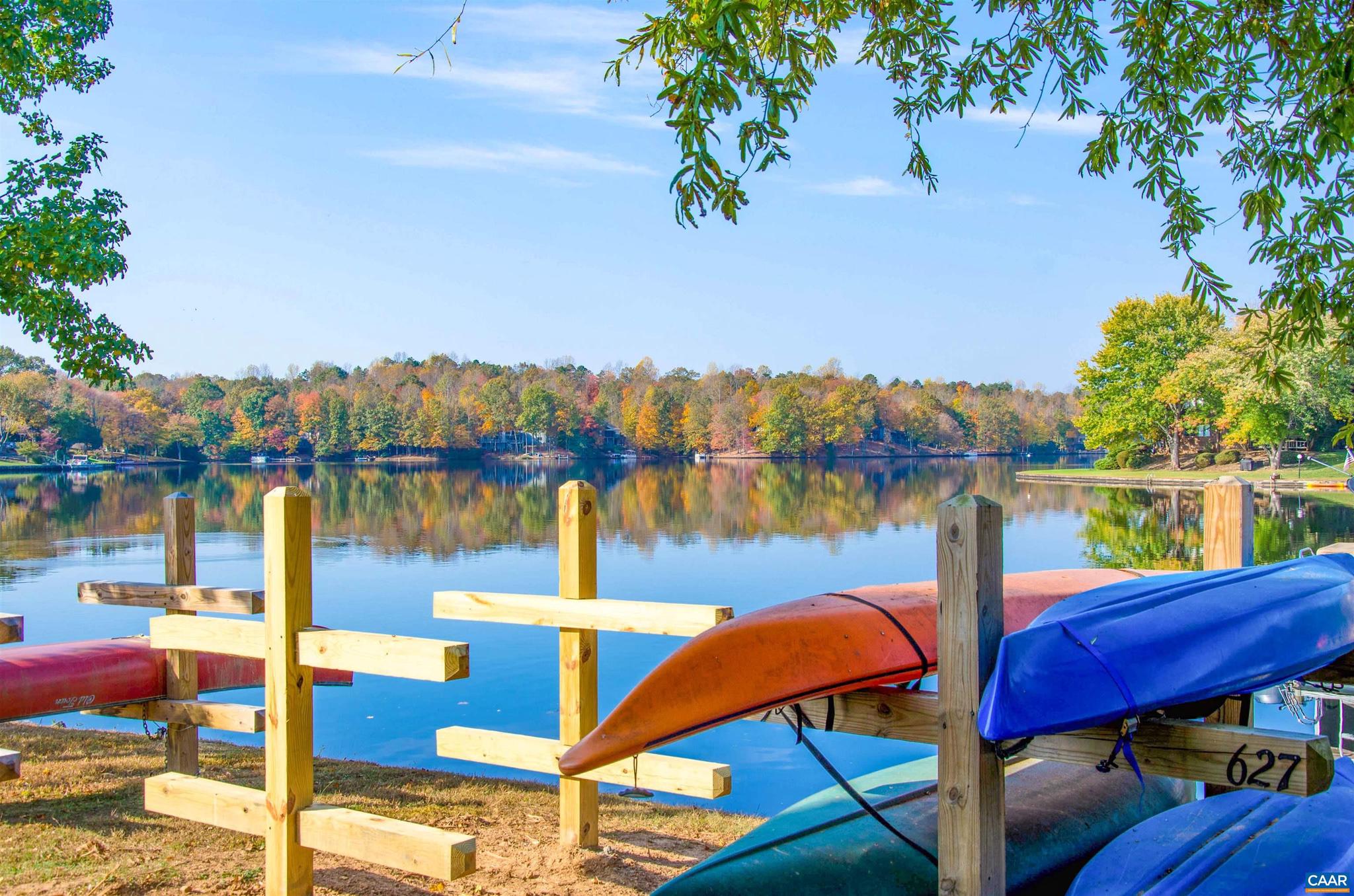LAKE MONTICELLO - Residential