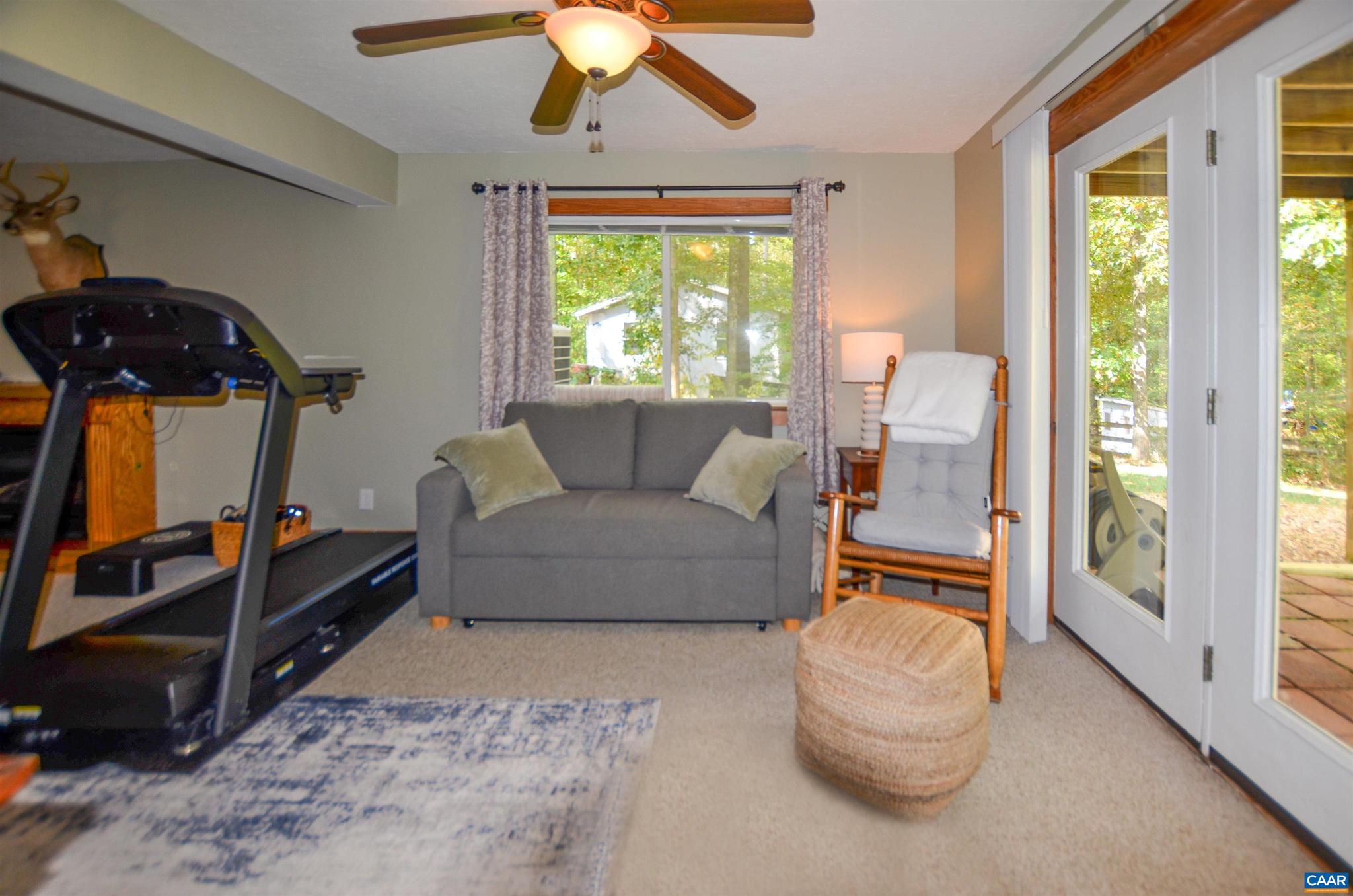 LAKE MONTICELLO - Residential