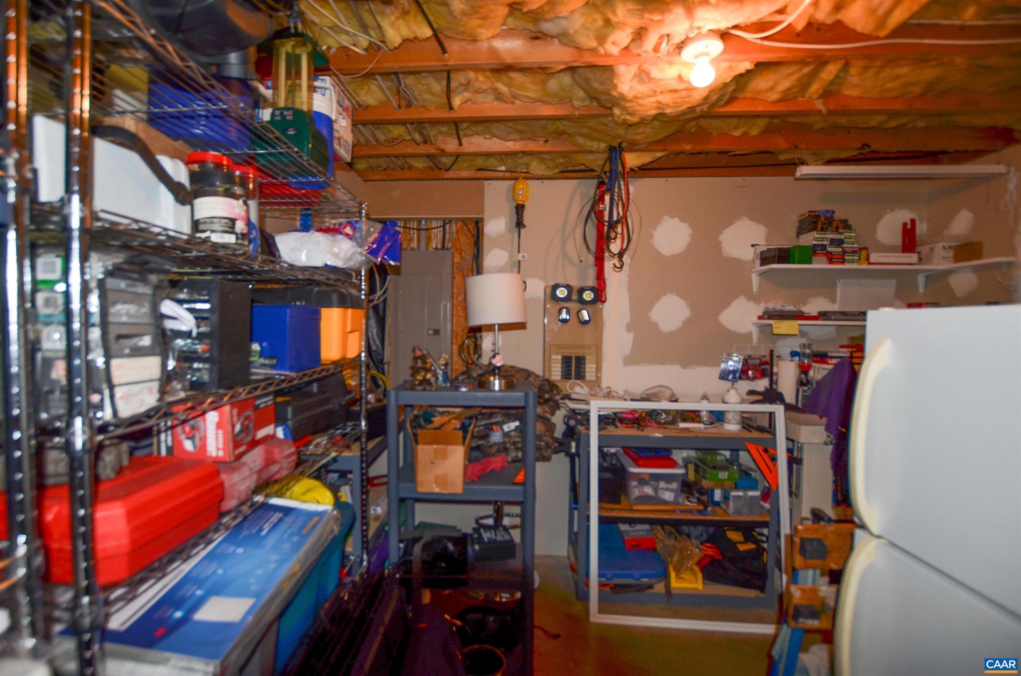 LAKE MONTICELLO - Residential