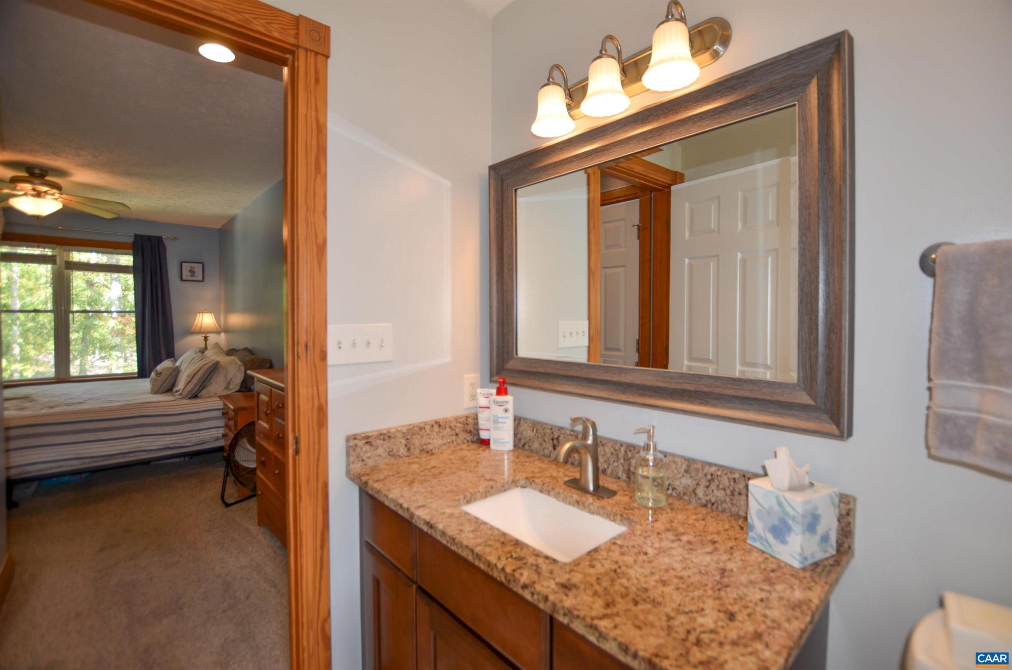 LAKE MONTICELLO - Residential