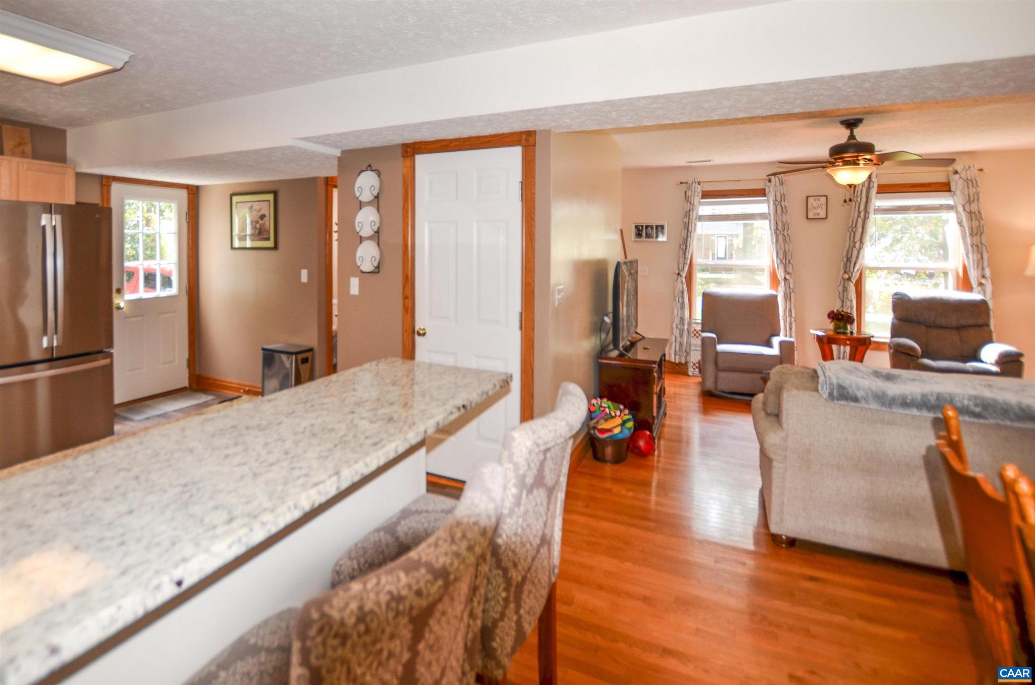 LAKE MONTICELLO - Residential