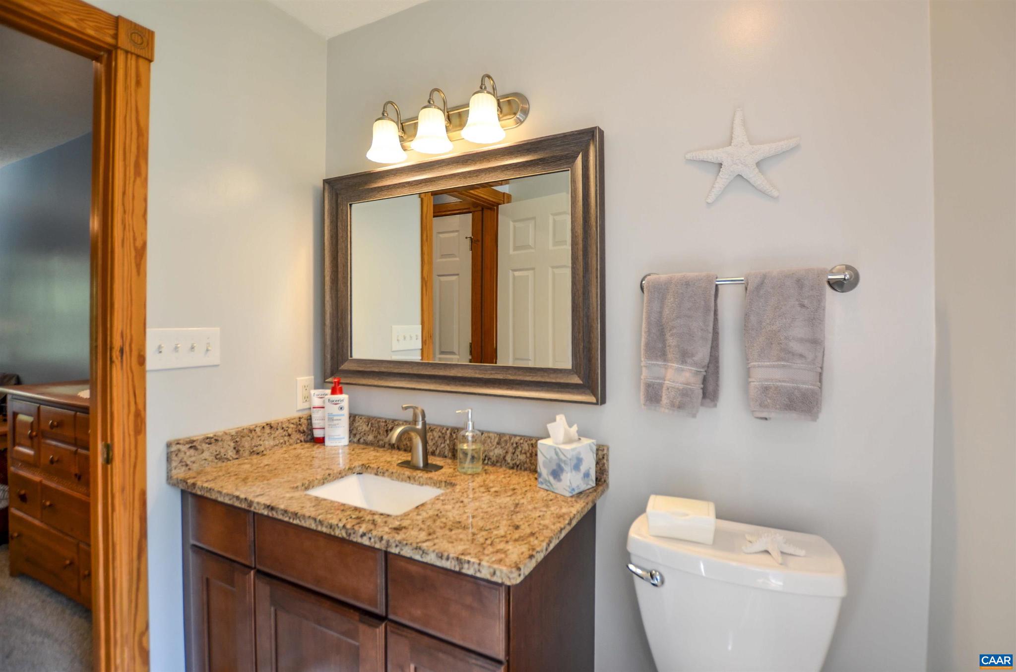 LAKE MONTICELLO - Residential