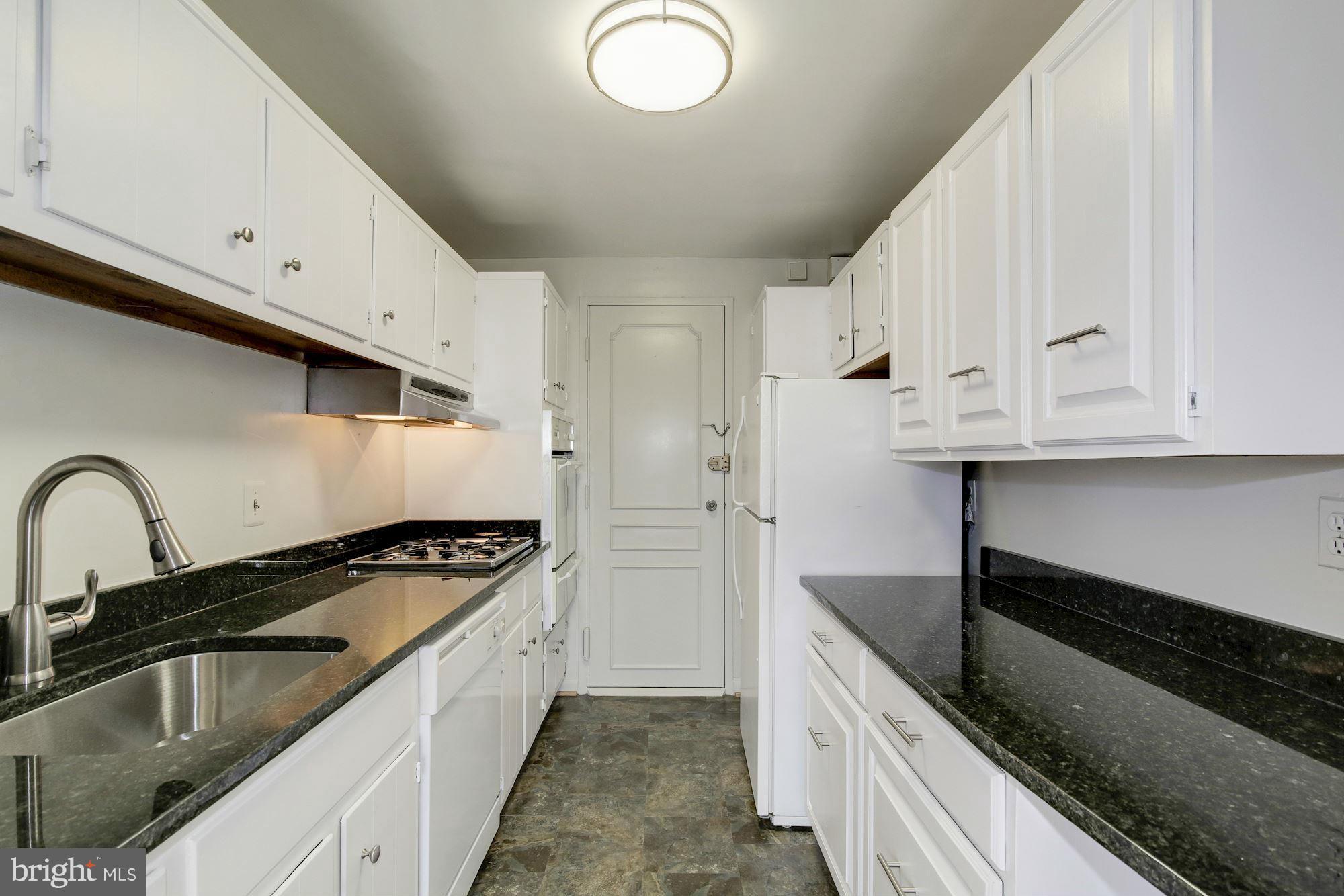 GROSVENOR PARK - Residential