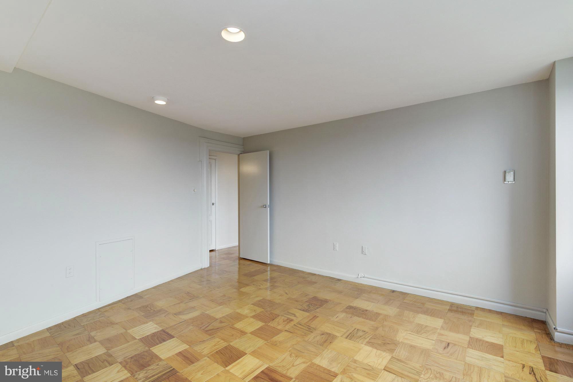 GROSVENOR PARK - Residential