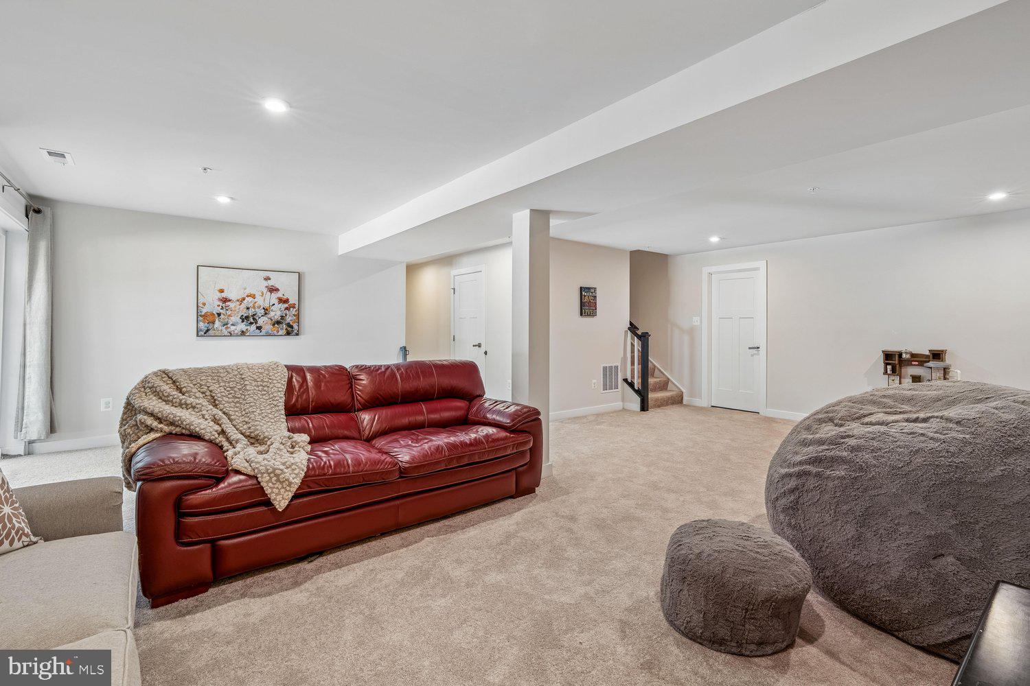 TWO RIVERS - Residential