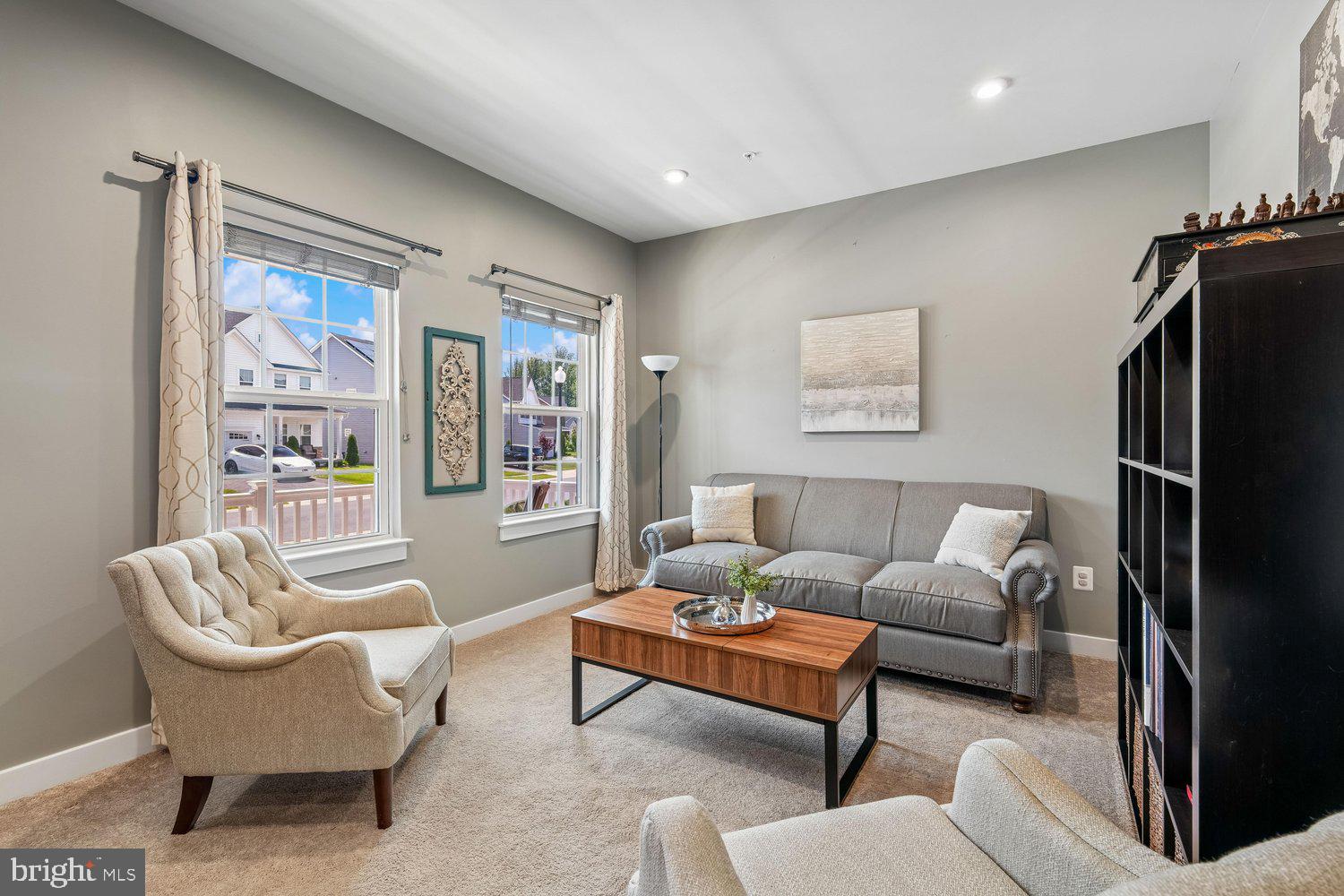 TWO RIVERS - Residential