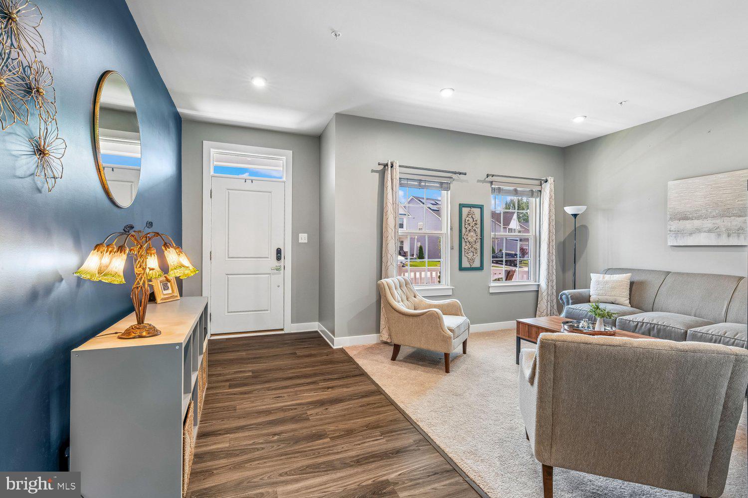 TWO RIVERS - Residential