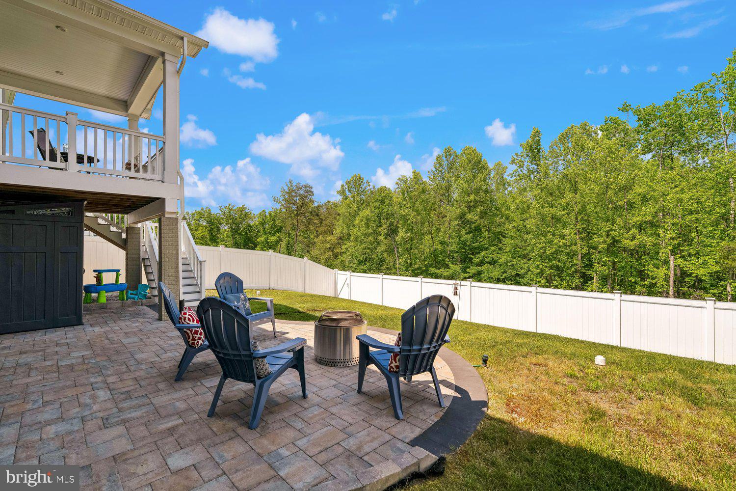 TWO RIVERS - Residential