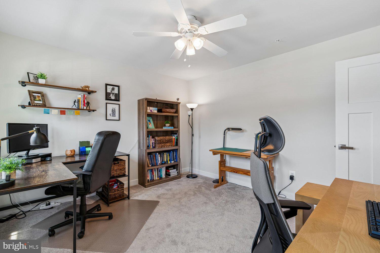 TWO RIVERS - Residential