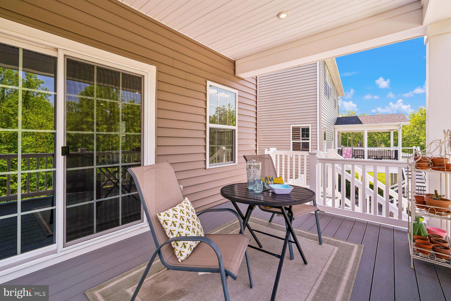 TWO RIVERS - Residential