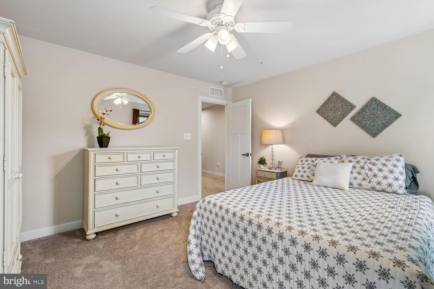 TWO RIVERS - Residential