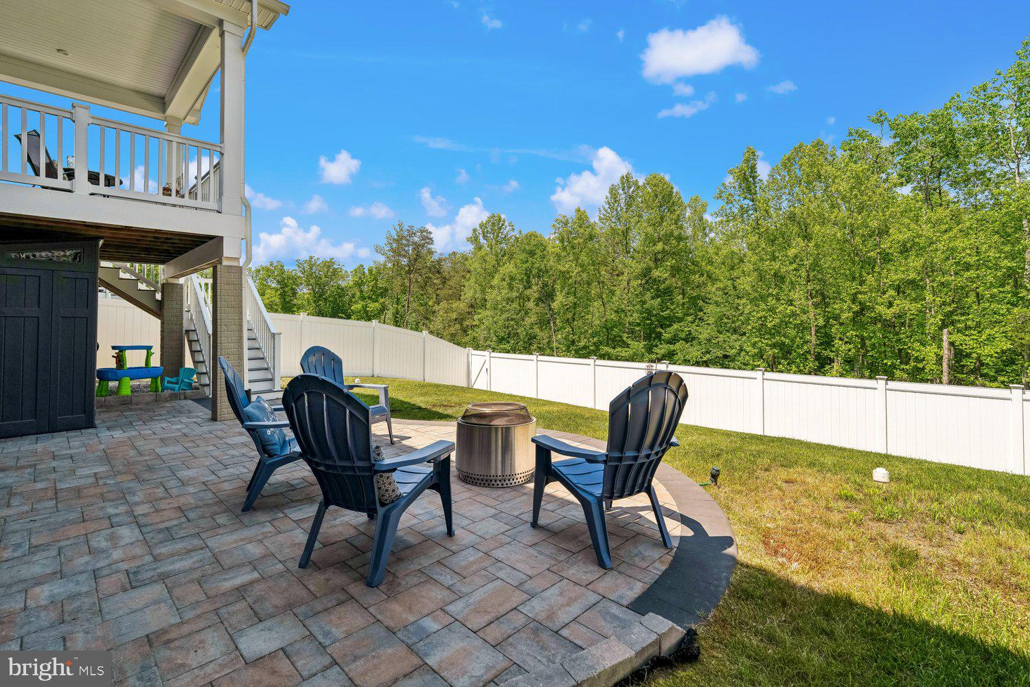 TWO RIVERS - Residential