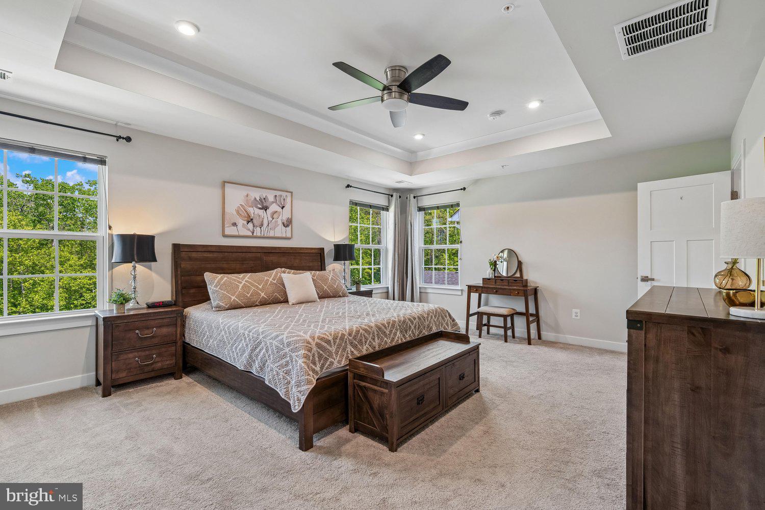 TWO RIVERS - Residential