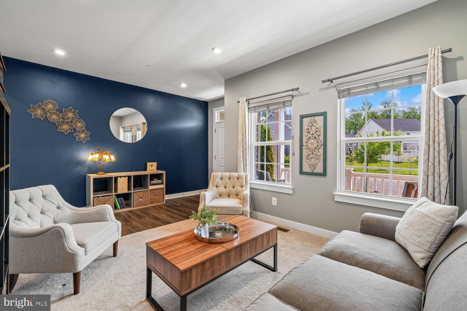 TWO RIVERS - Residential