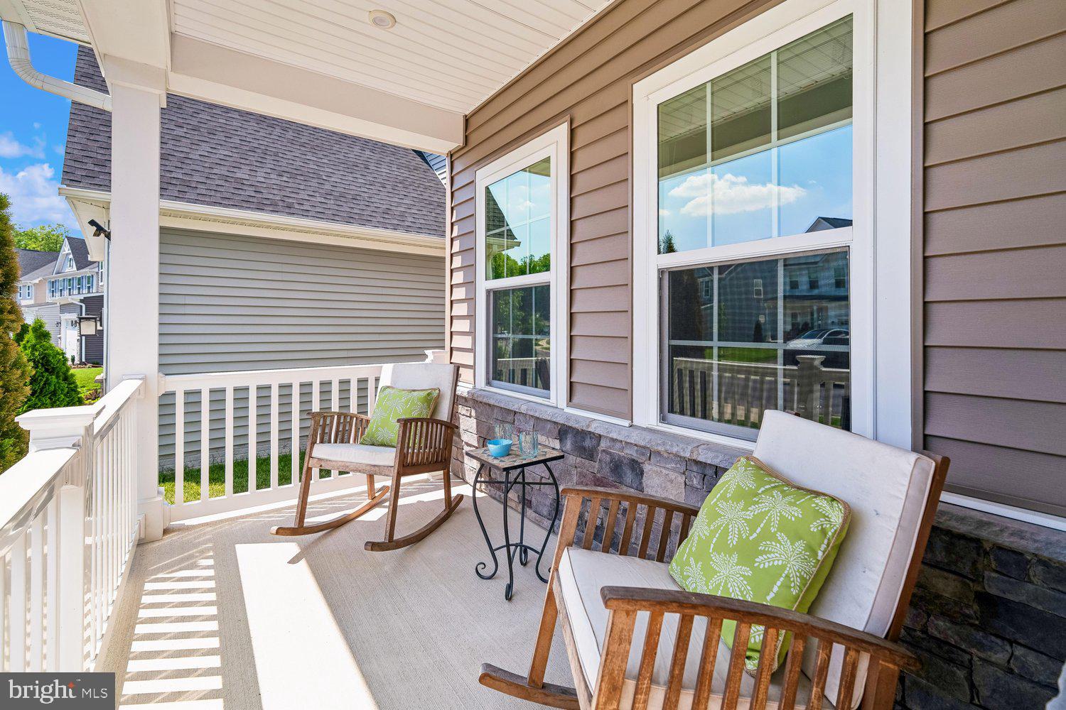 TWO RIVERS - Residential