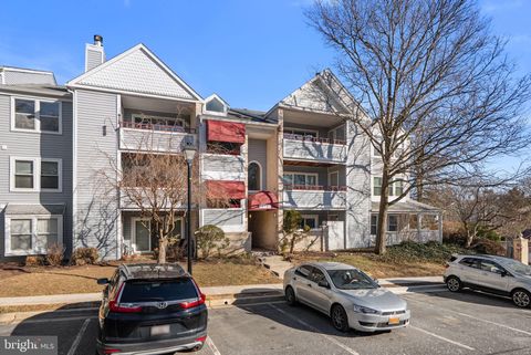 Condo For Sale - 13701 Modrad Way #31<br/> SILVER SPRING, MD 20904