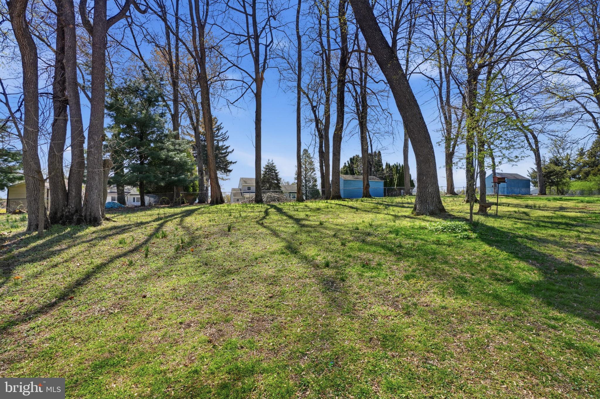 WOODLYN CROSSING - Residential