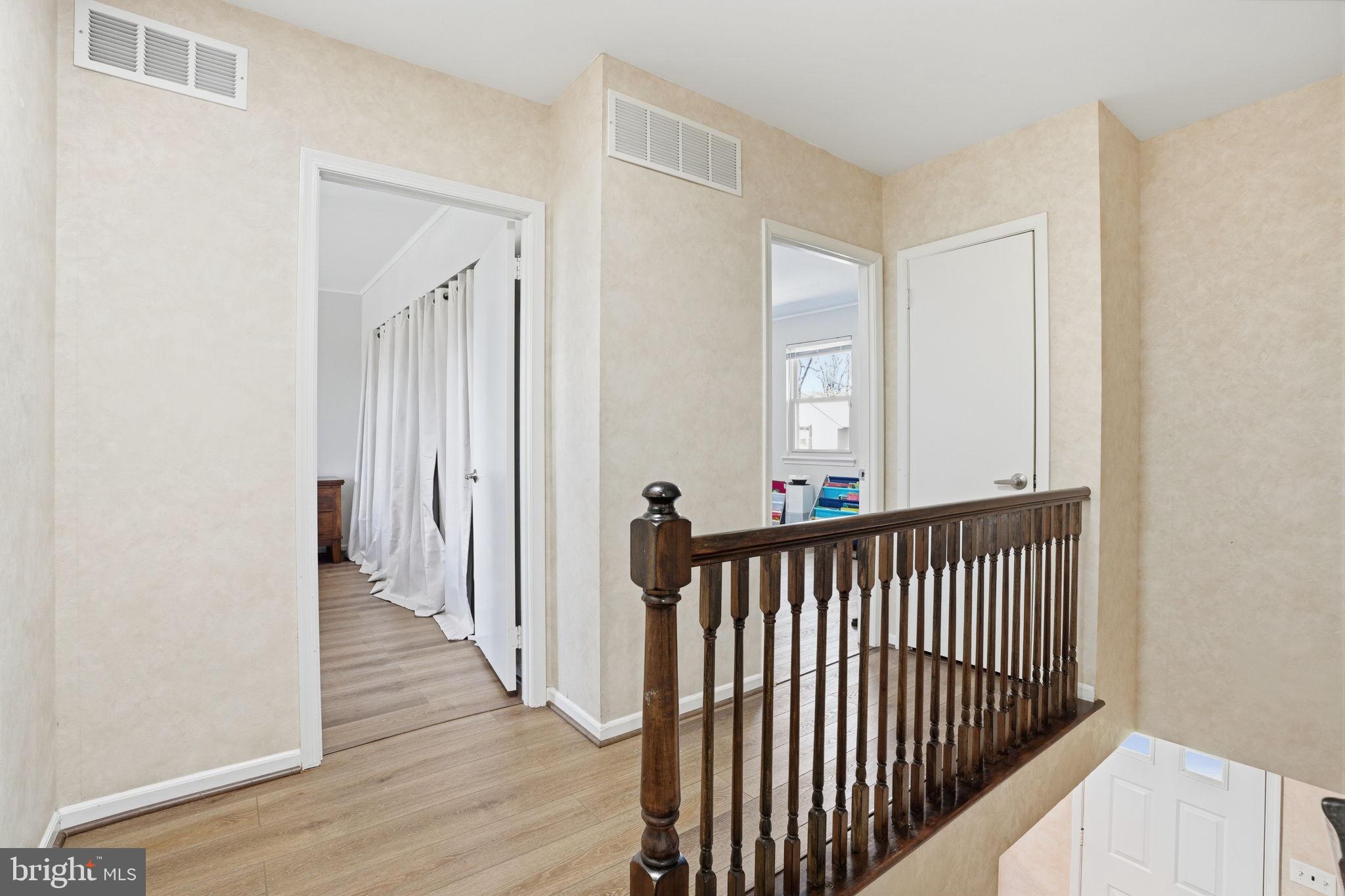 WOODLYN CROSSING - Residential