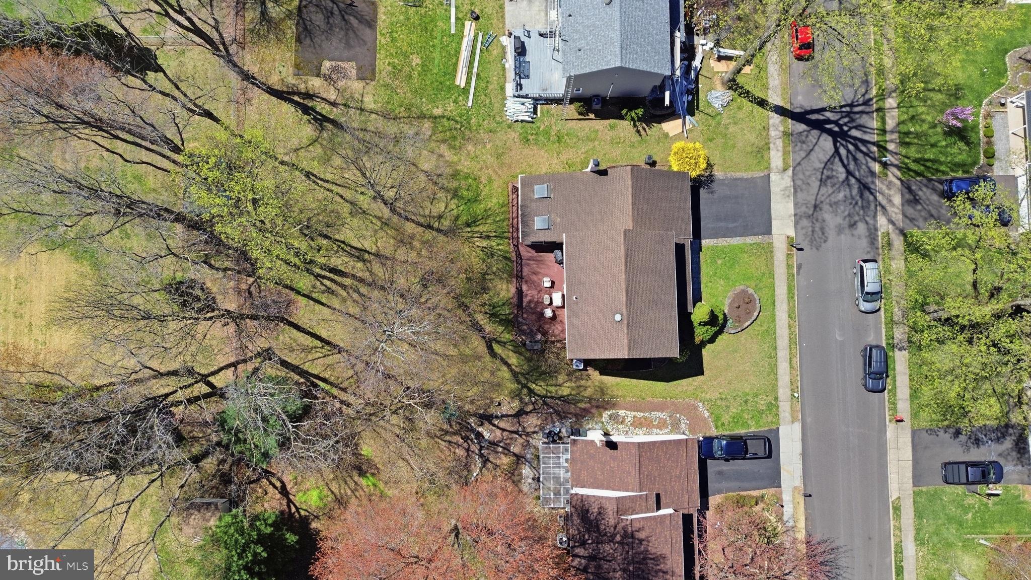 WOODLYN CROSSING - Residential