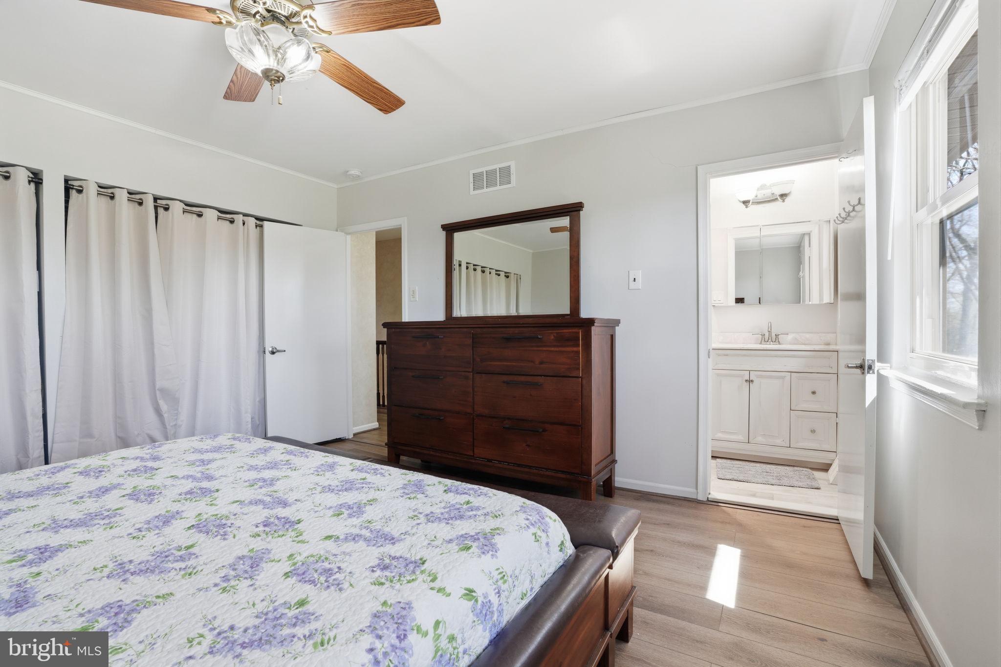 WOODLYN CROSSING - Residential