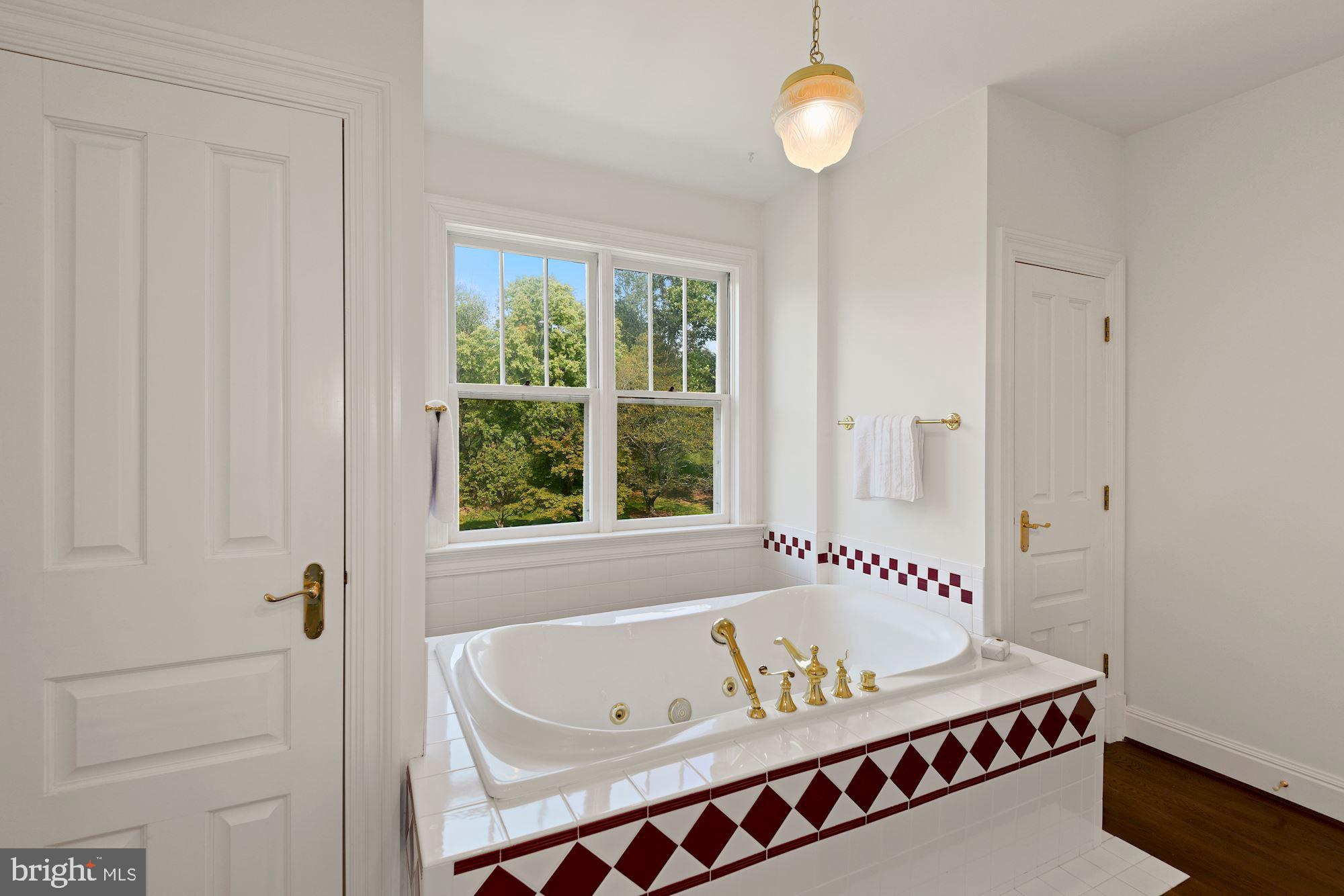 POTOMAC VIEW ESTATES - Residential