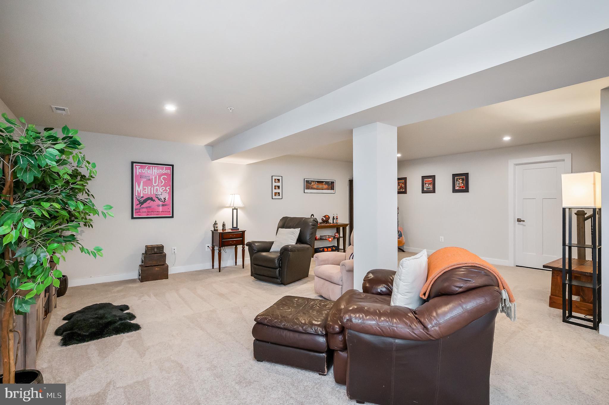 TWO RIVERS - Residential