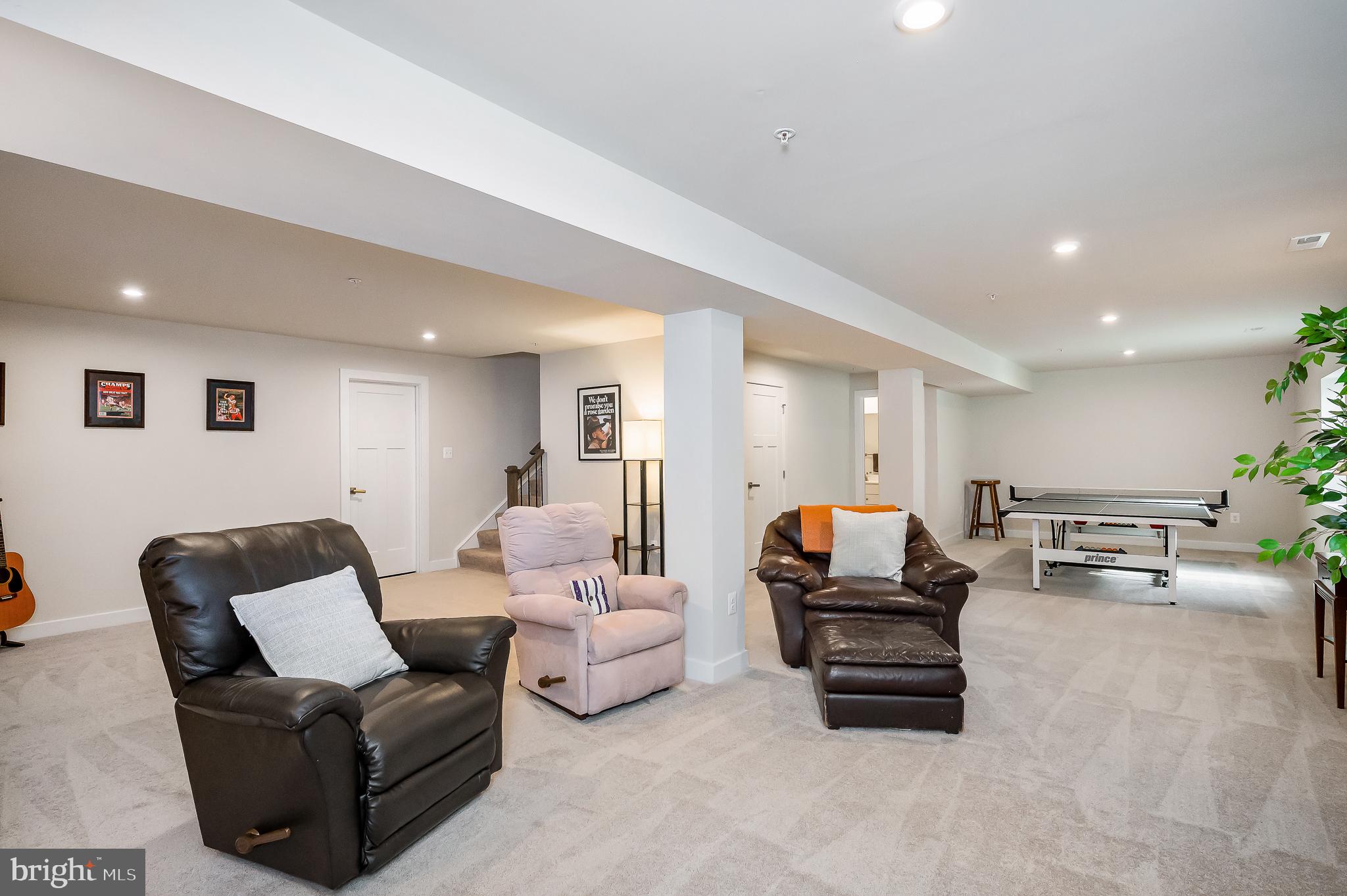 TWO RIVERS - Residential