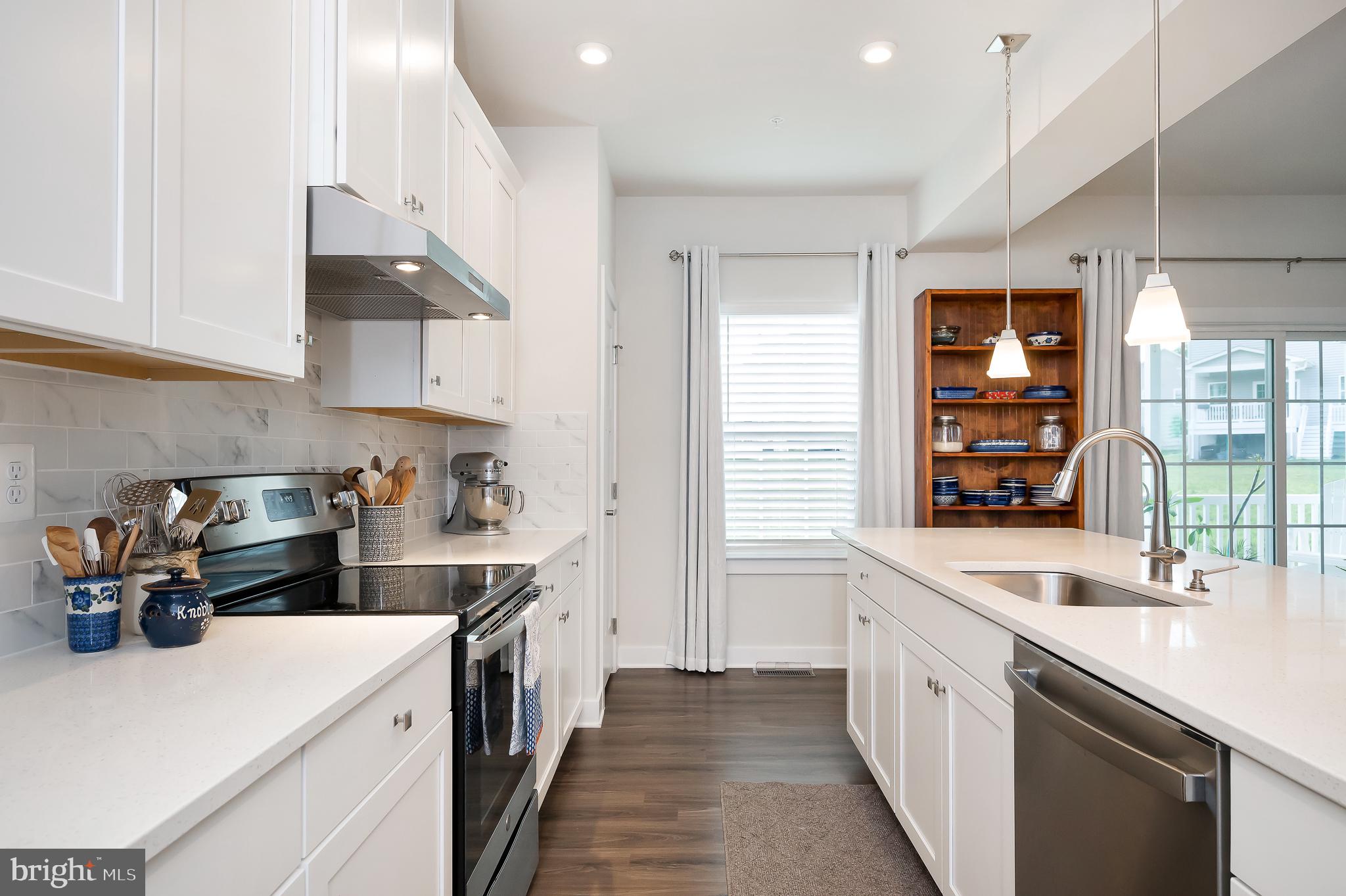 TWO RIVERS - Residential